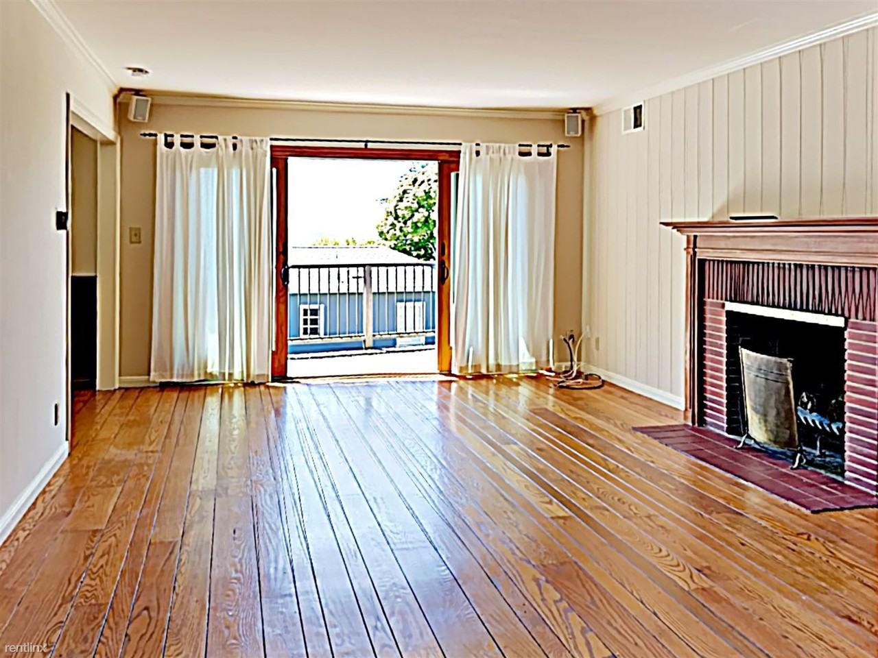 408 Michigan Ave - Photo 2 of 14