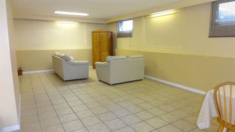 9513 75 Street Northwest - Photo 3 of 8