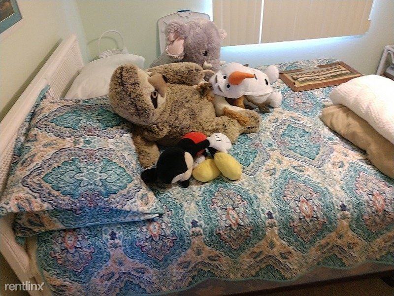 201 Duane Palmer Boulevard - Photo 2 of 23