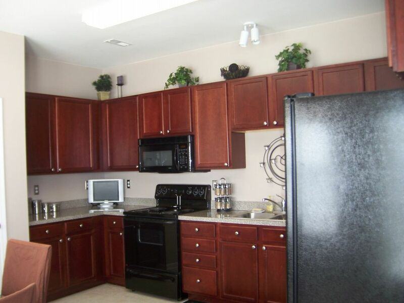 8734 Arrowhead Pl - Photo 2 of 8