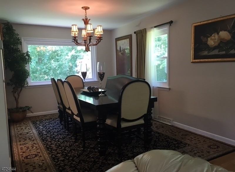 19 Wilcox Drive - Photo 3 of 20