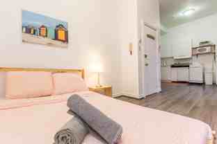 3558 Rue Durocher #1 - Photo 1 of 1