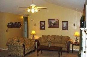 101 Marie Ct - Photo 3 of 11