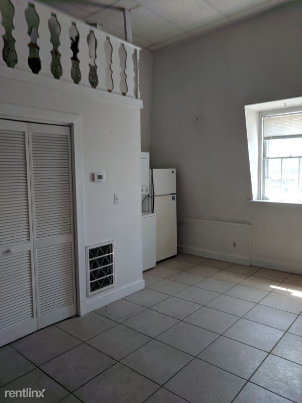 1210 Chapel Street 3 - Photo 3 of 6