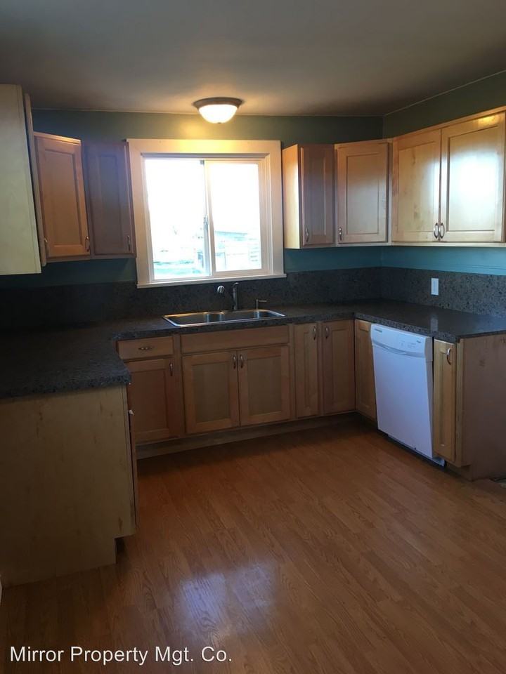 36287 North Honeyman Road - Photo 2 of 7