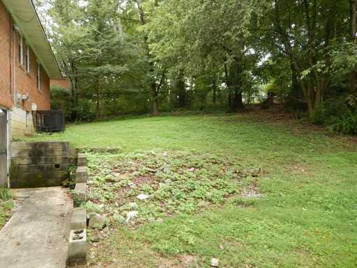 3825 Bakers Ferry Rd SW - Photo 3 of 23