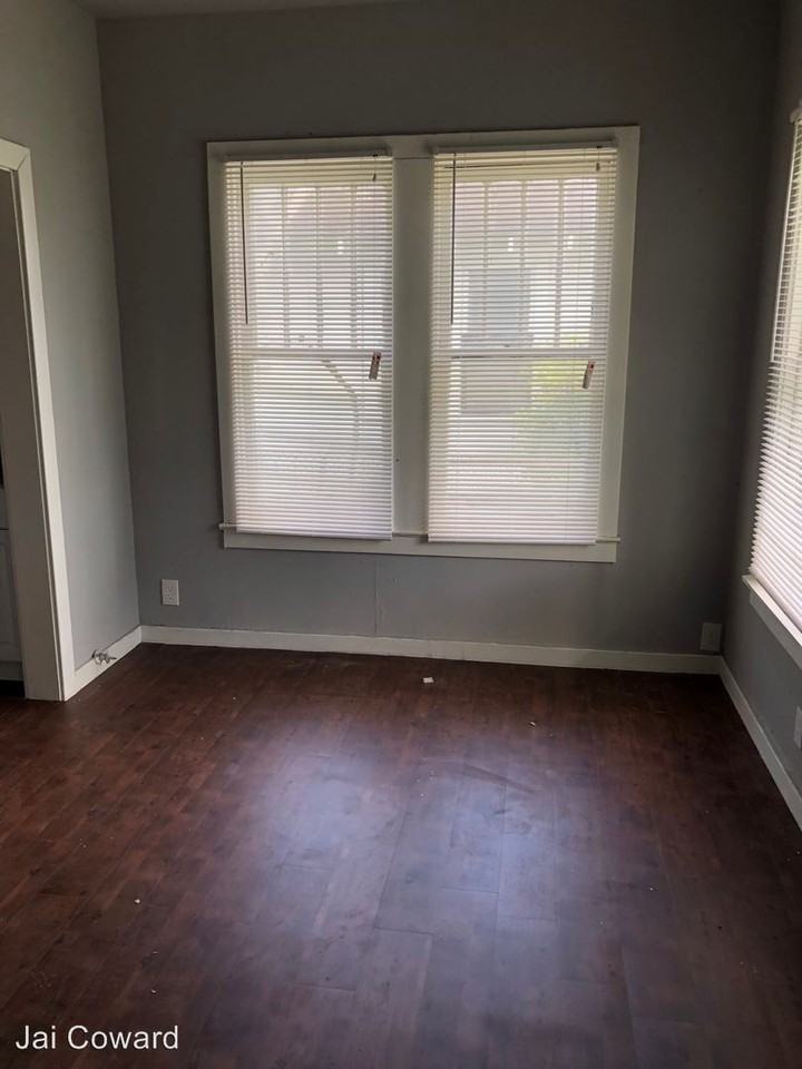 308 E Elgie Wscm - Photo 3 of 6