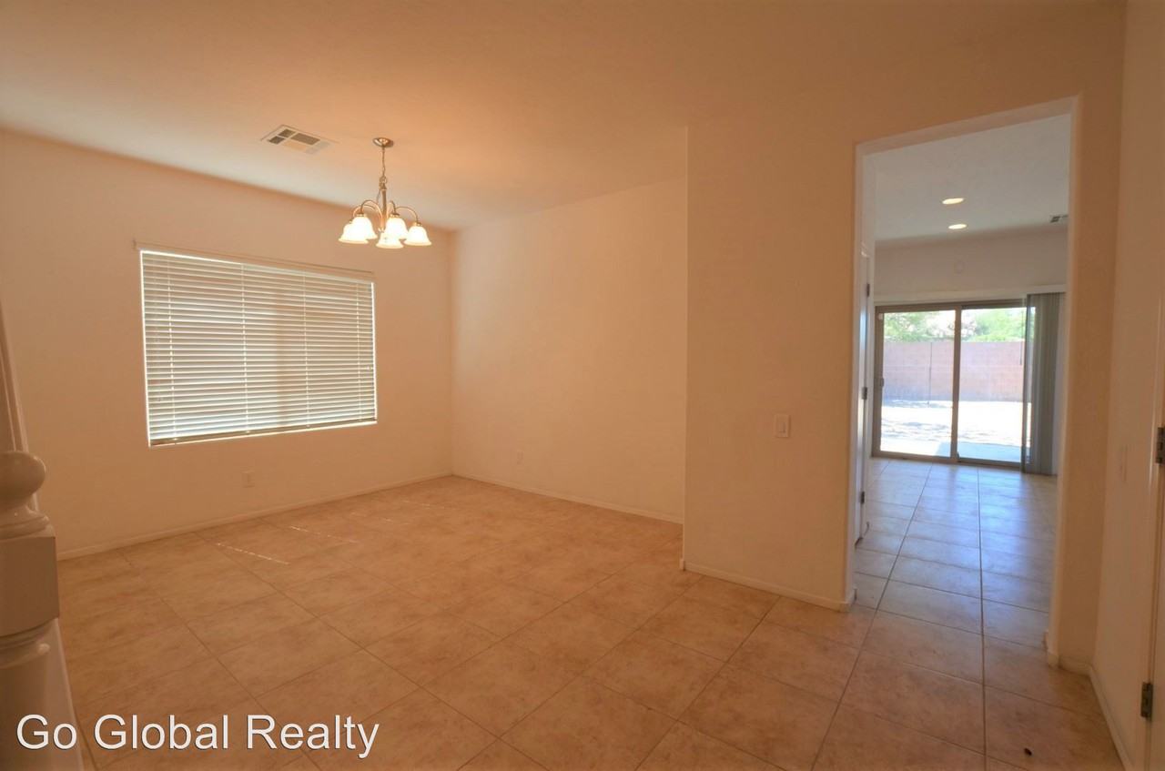2645 Rimbaud St - Photo 2 of 20