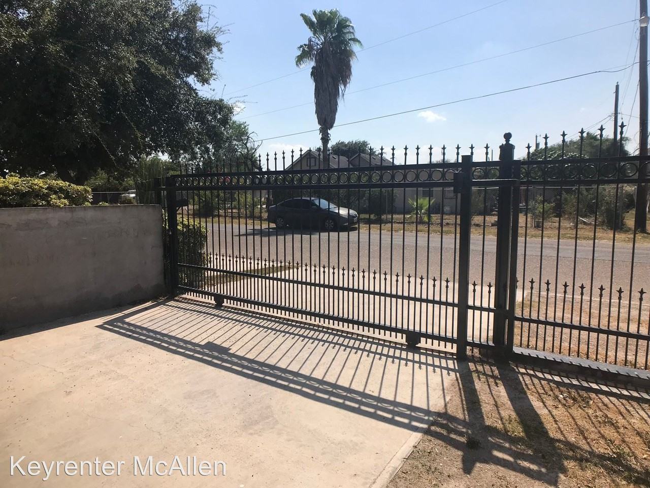 3414 Limoneros St - Photo 2 of 25