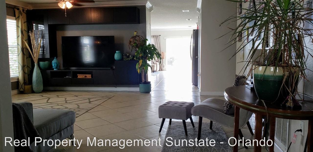 3264 Natoma Way - Photo 3 of 31