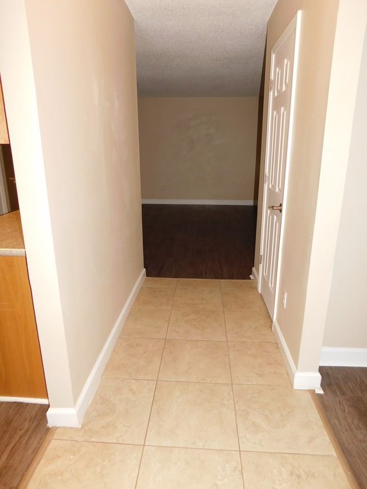 60 Blue Echo Ct - Photo 2 of 19