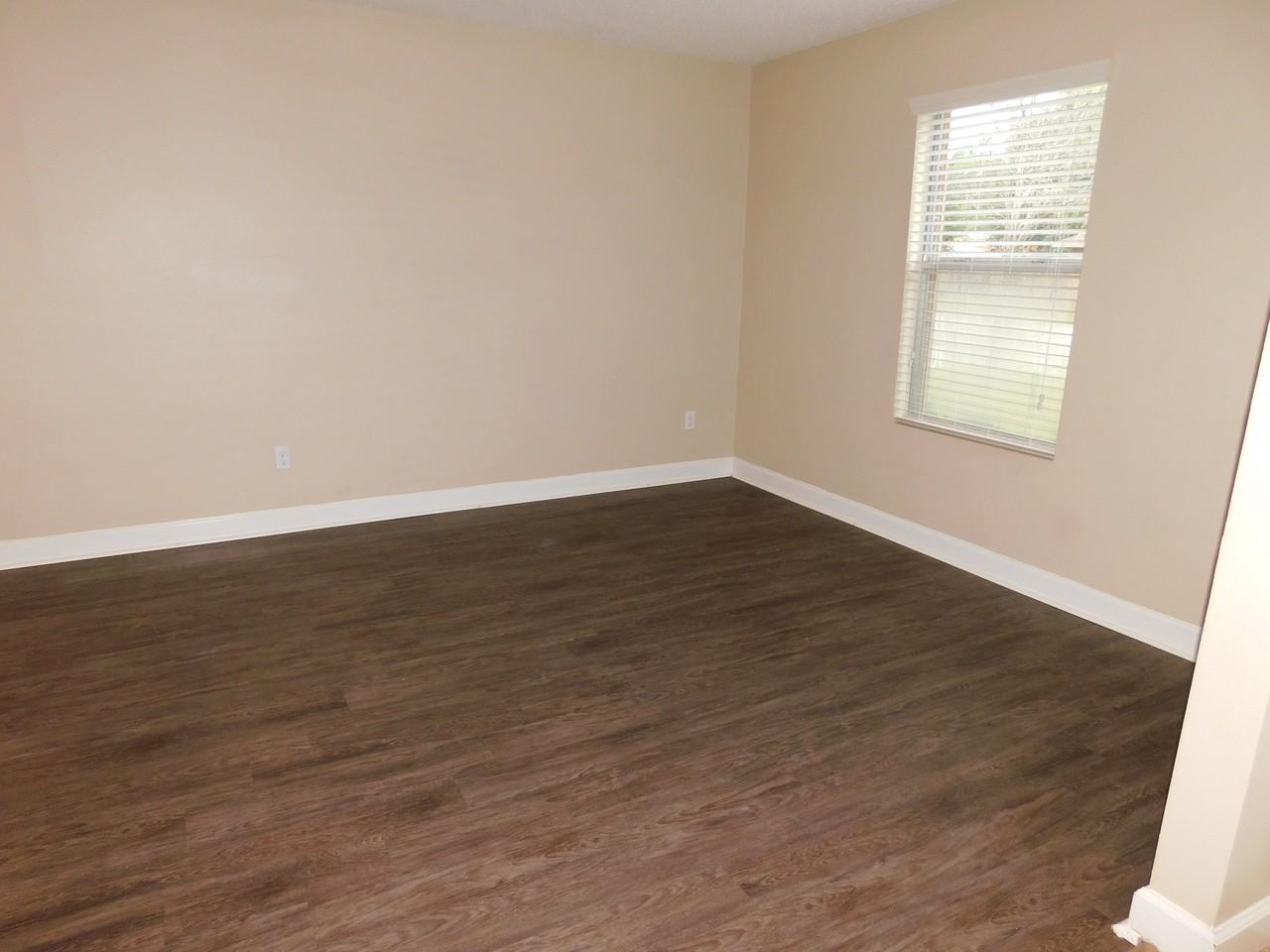 60 Blue Echo Ct - Photo 3 of 19