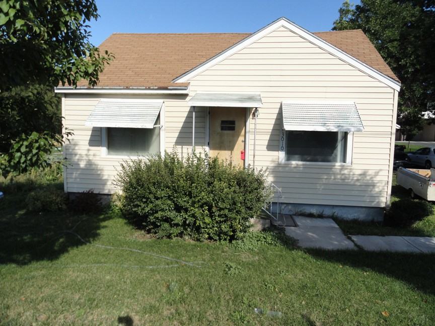 3010 S Main St - Photo 2 of 15