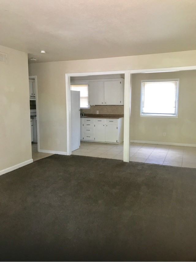 334 W 63rd Pl N - Photo 2 of 12