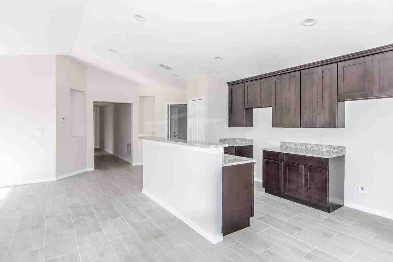 2911 Harper St - Photo 7 of 24