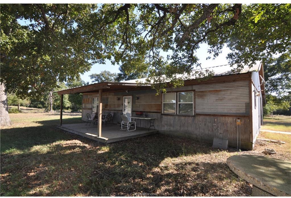 18750 Old Bundick Rd - Photo 2 of 26