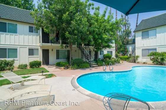 5090 N Roosevelt Ave