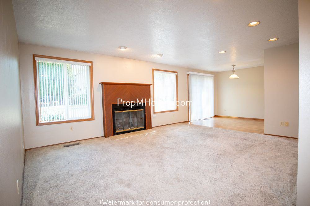 8480 Se Down Way - Photo 2 of 21