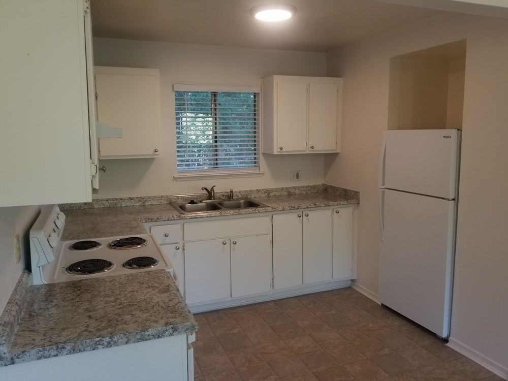 5968 Park Ave - 6 - Photo 3 of 6