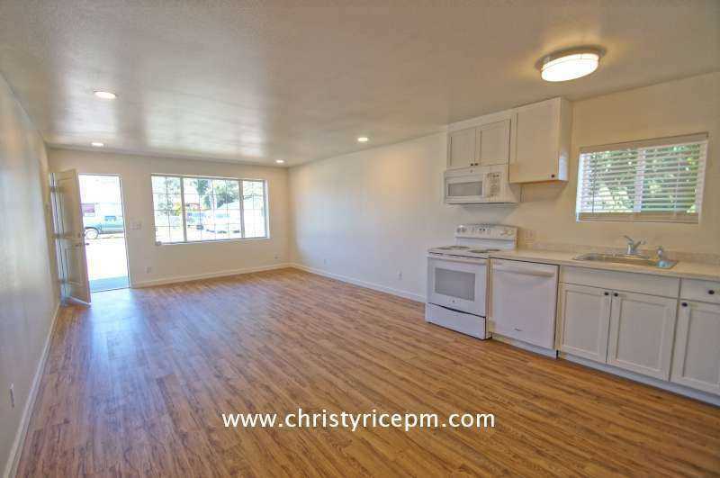 4226 337th Place Se - Photo 3 of 7