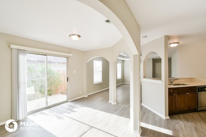 415 Margo Street - Photo 3 of 16