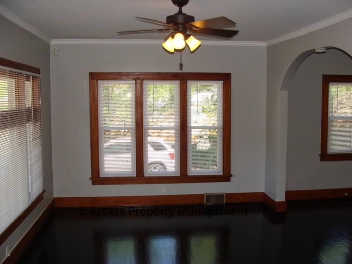 1724 Clyde Park Avenue Southwest - Photo 3 of 21