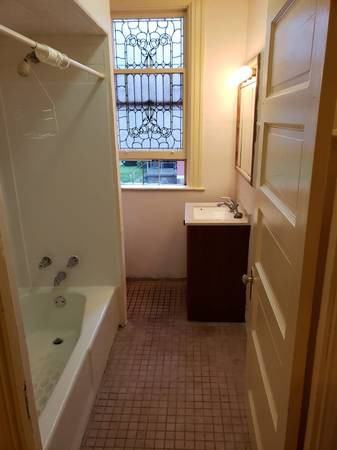 5718 Wellesley Ave #2 - Photo 3 of 21