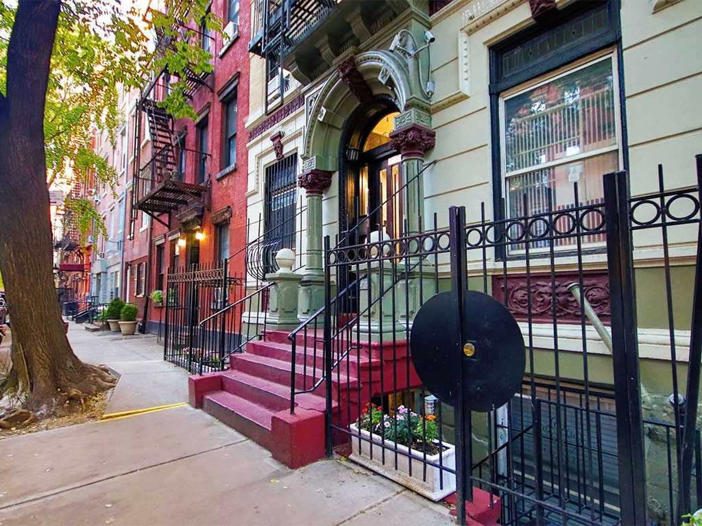 431 East 9th Street - Photo 2 of 10