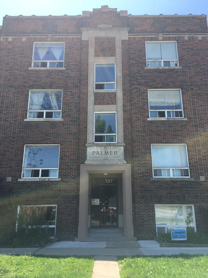 137 Bruce Avenue, Windsor, ON N9A 5M2 1 Bedroom Apartment for 850