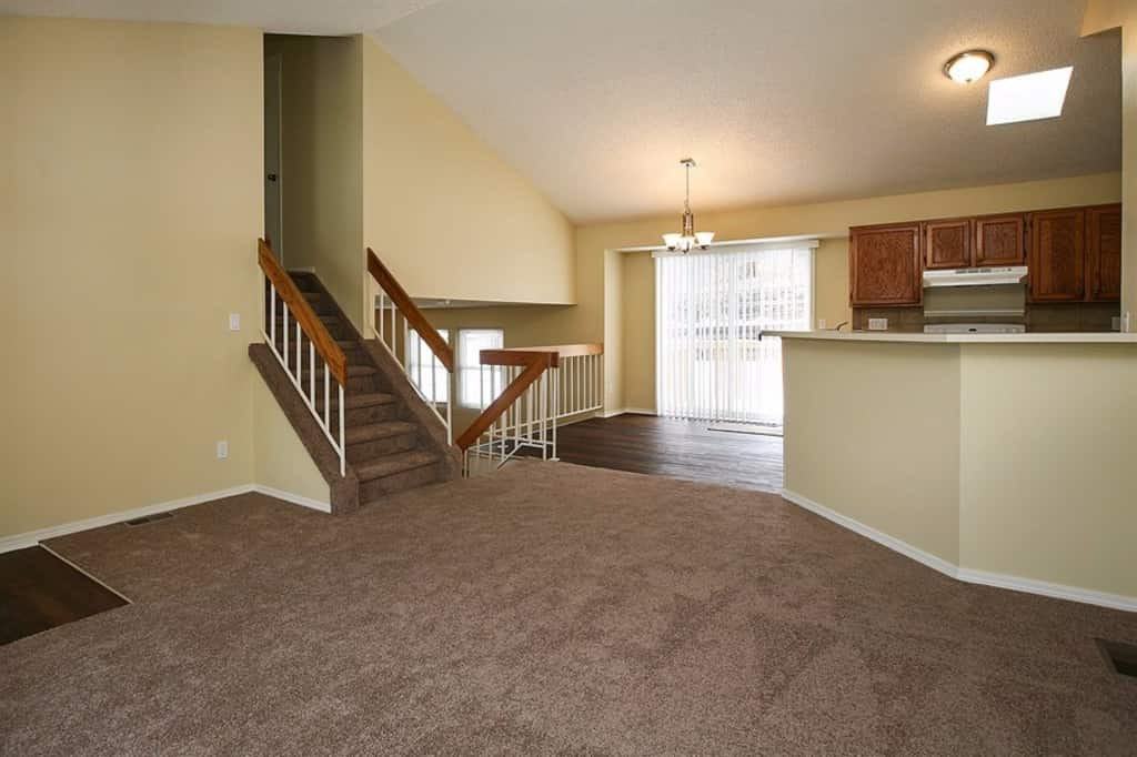 7432 Liberty Bell Dr - Photo 3 of 14