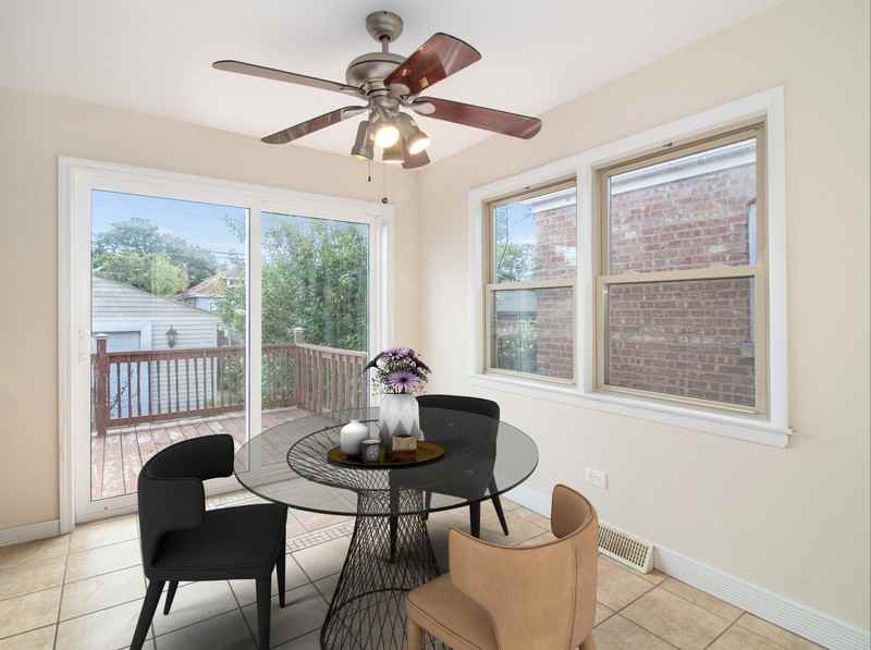 5353 S Sacramento Ave - Photo 3 of 11