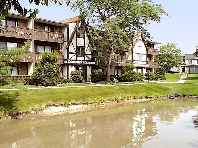 The Ponds at Willow Falls Apartments - Photo 2 of 7