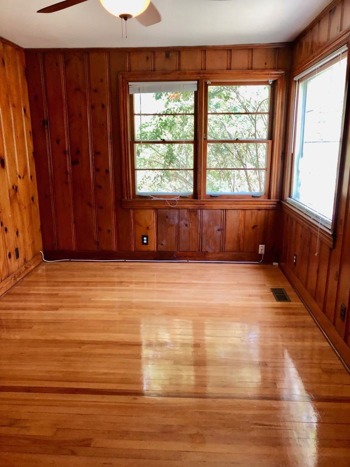 403 Barbara Drive - Photo 3 of 19