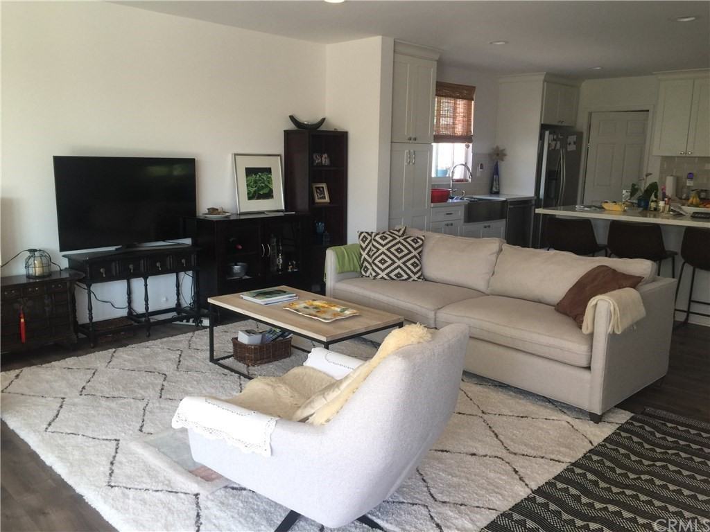 16340 Red Coach Lane - Photo 3 of 19