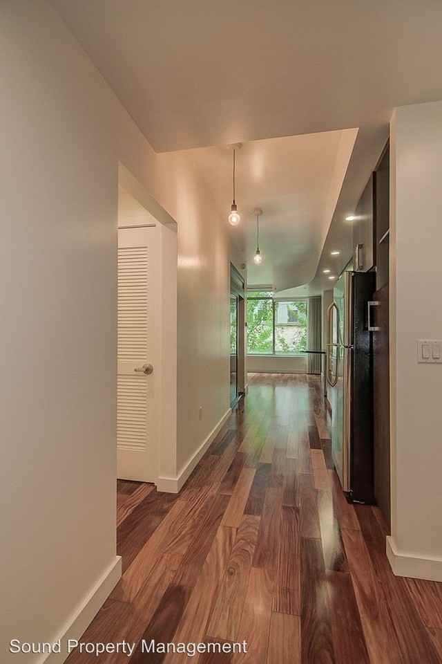 910 Lenora St 404 - Photo 2 of 19