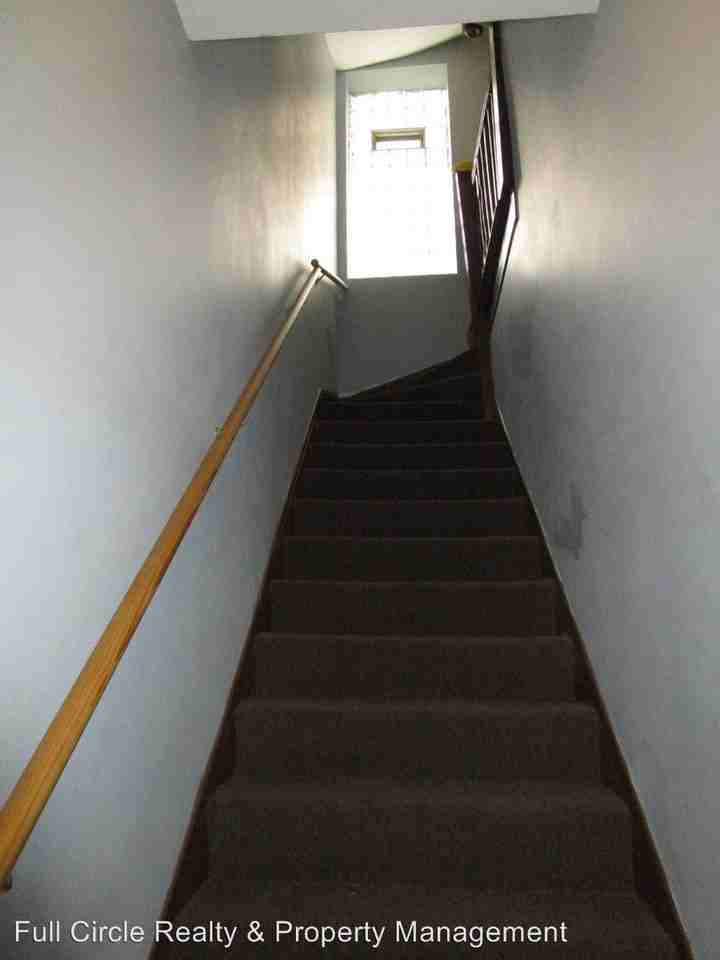 6633 S Langley - Photo 2 of 17