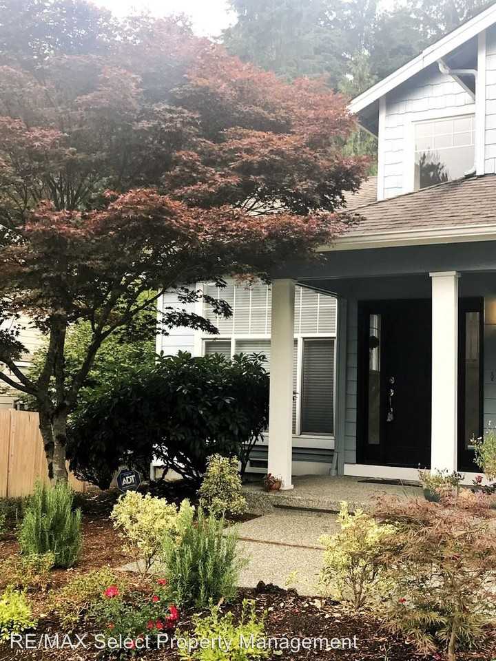 1400 Sw 13th Pl - Photo 2 of 30