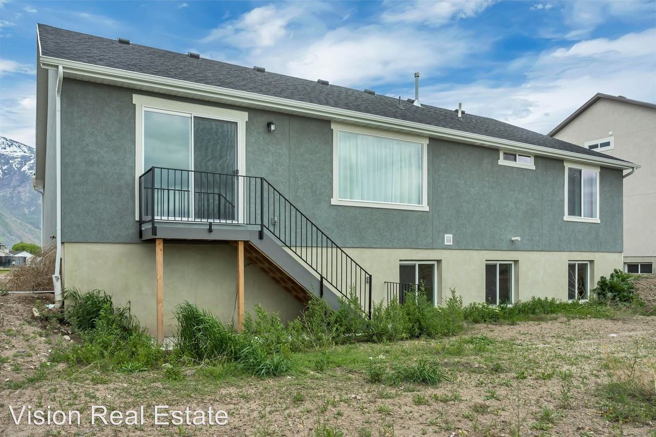 1710 S 730 W - Photo 3 of 18