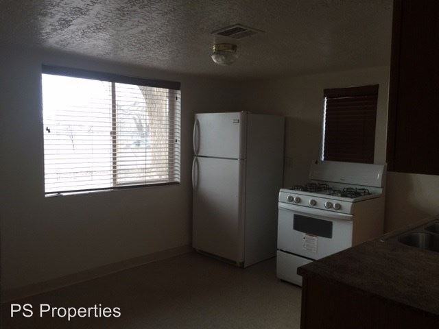 2105 Anthony Pl Sw - Photo 2 of 6