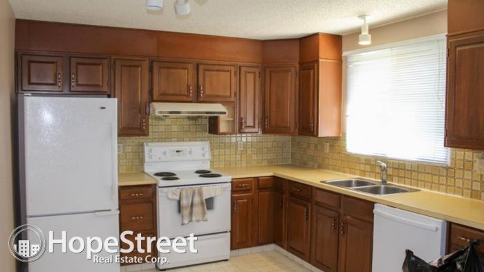 588 Woodpark Blvd. Sw - Photo 2 of 10