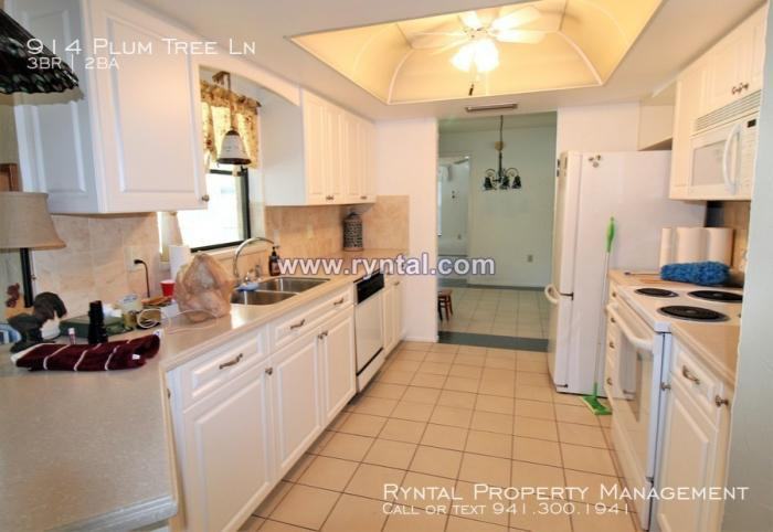 914 Plum Tree Ln - Photo 3 of 22