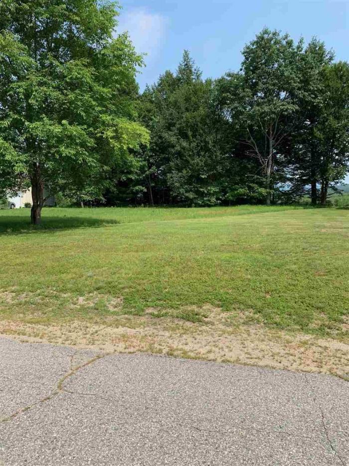 34 Northpointe Road - Photo 3 of 19