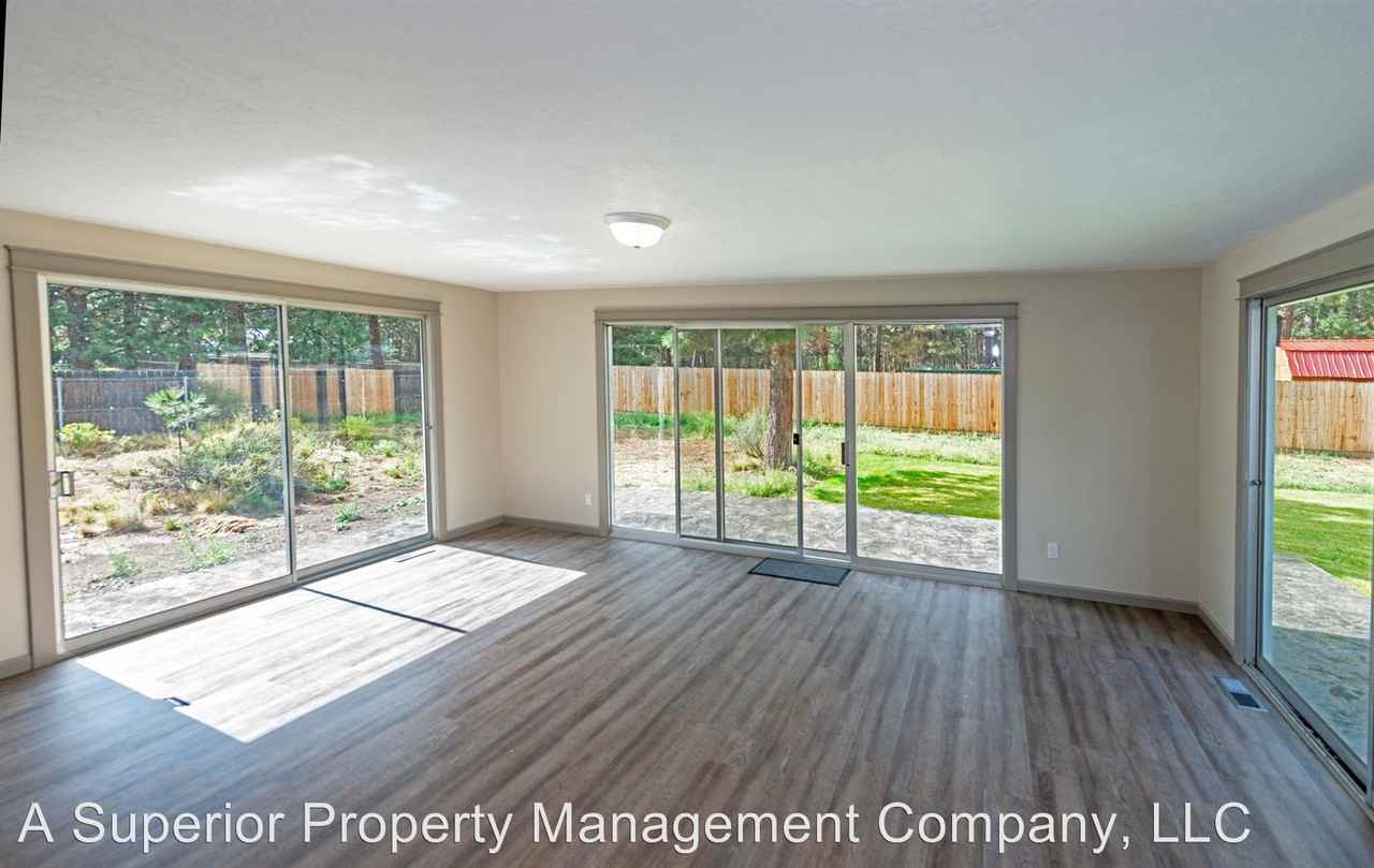 19420 Apache Rd - Photo 3 of 13