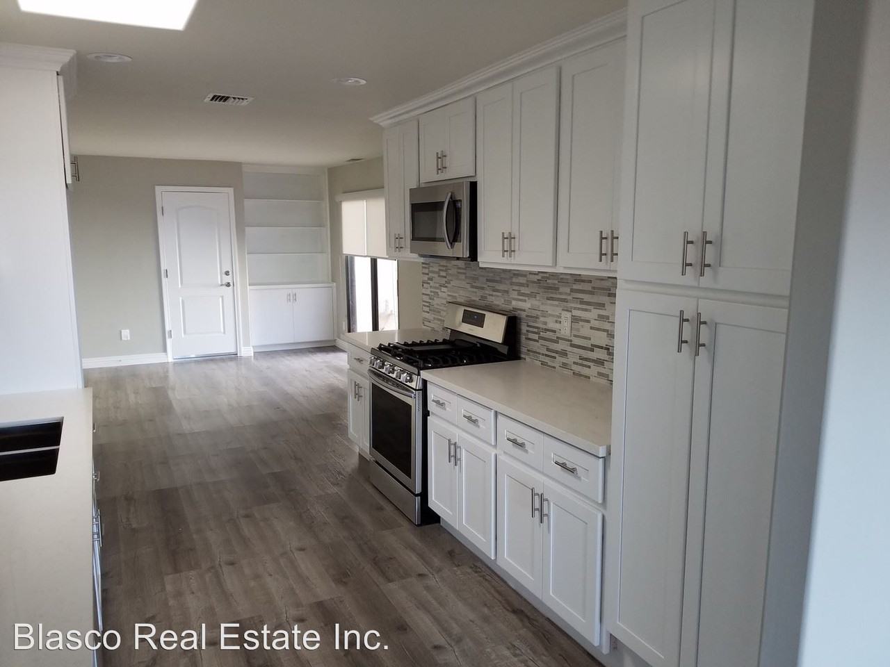 846 W. Highpoint Dr. - Photo 3 of 16