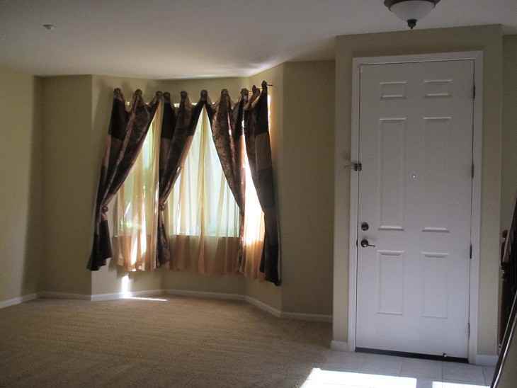 1123 Terry Ln - Photo 3 of 7