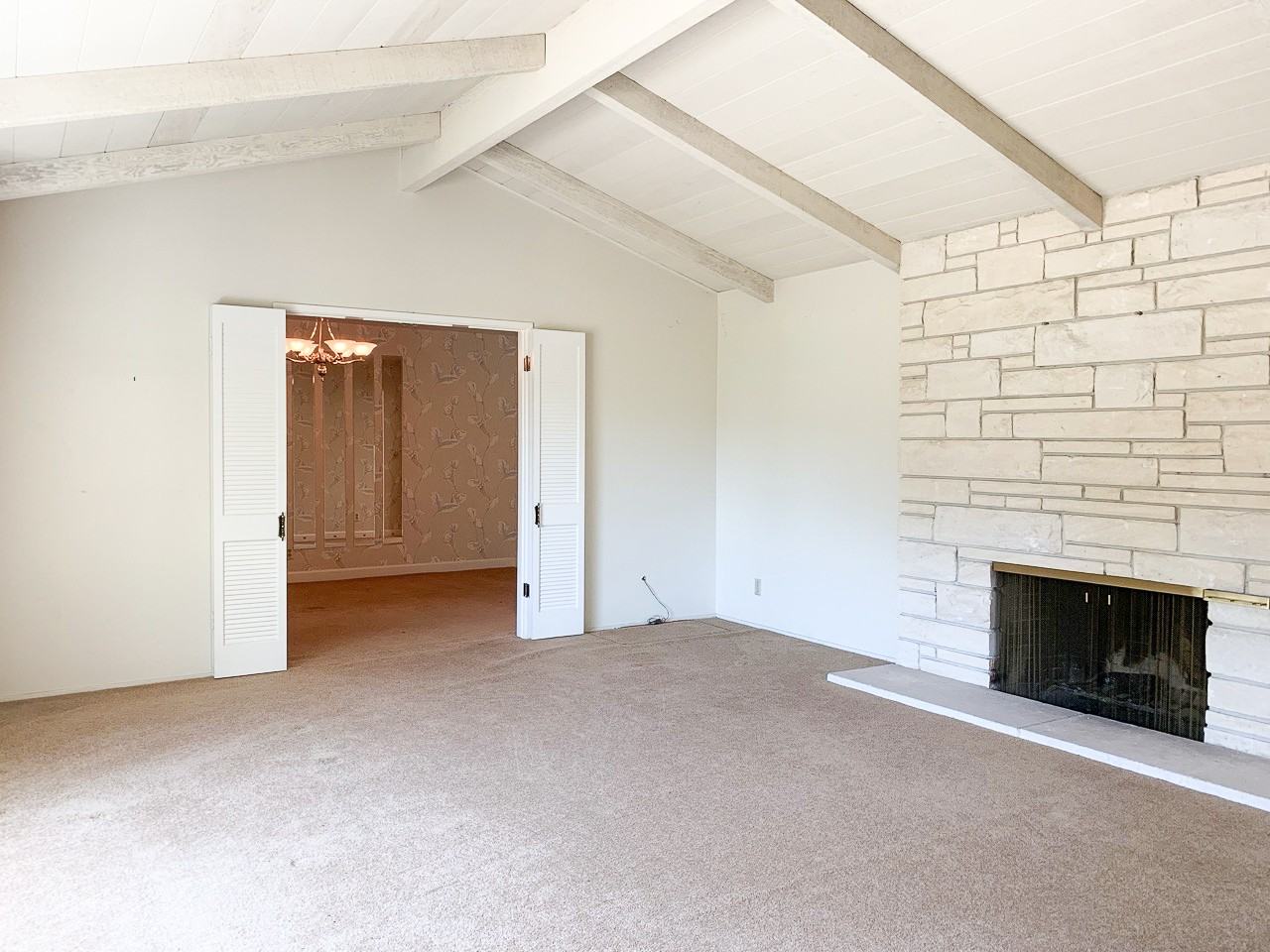 20743 Seaton Ave - Photo 3 of 38