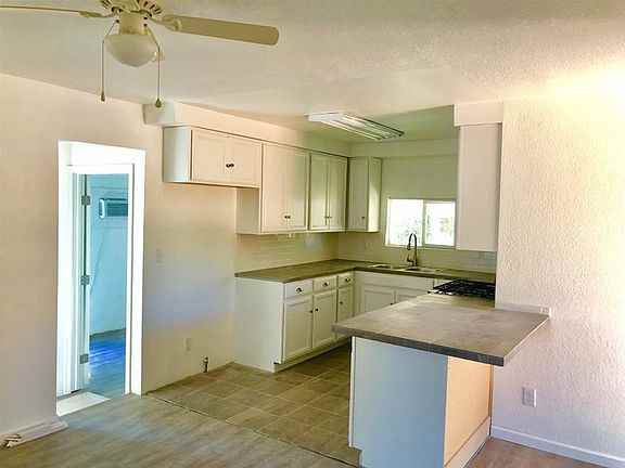 221 G St - Photo 2 of 8