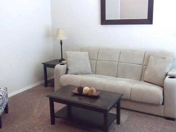 5916 Ashwood St - Photo 3 of 12