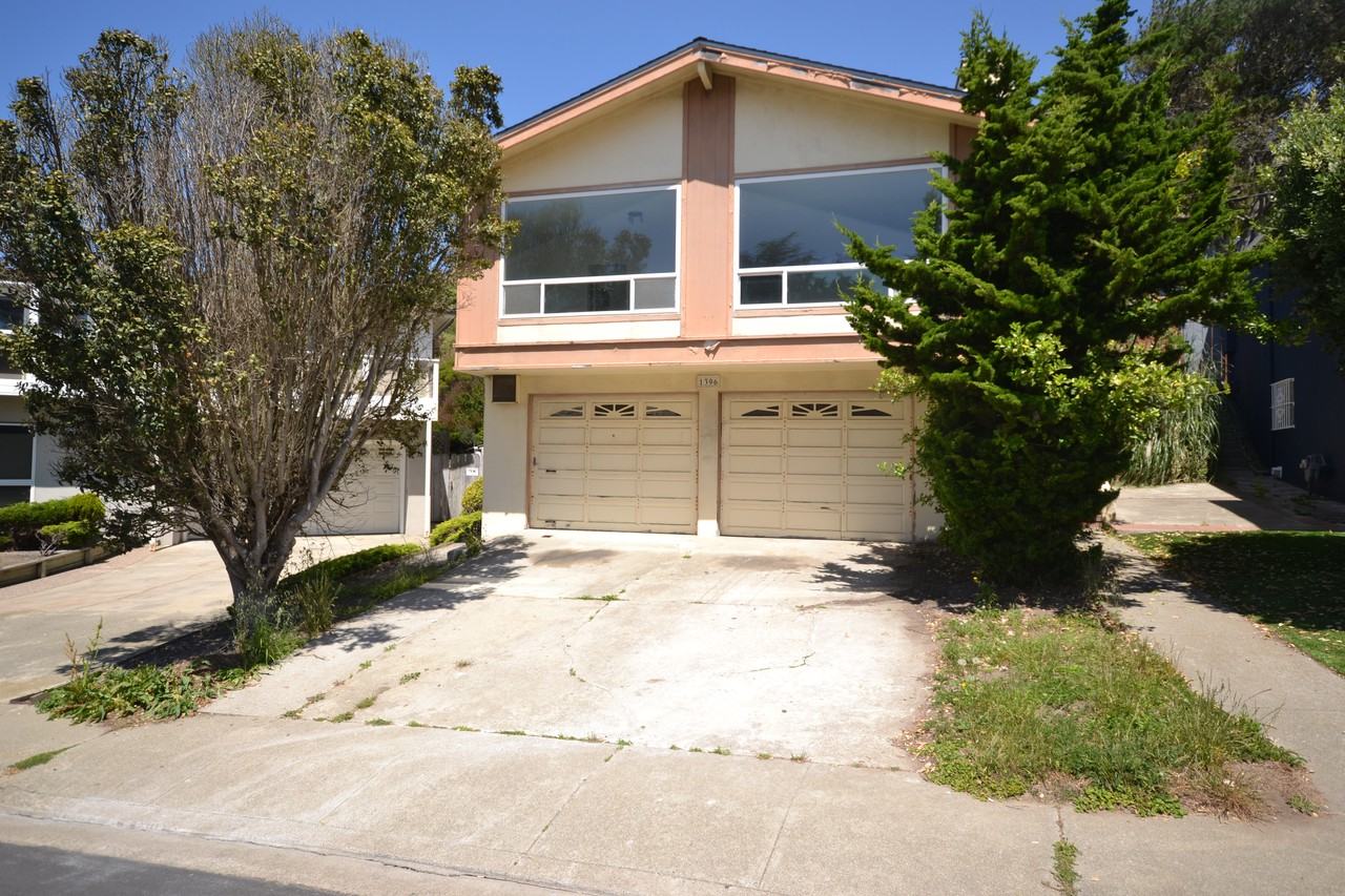 1396 Skyline Drive - Photo 2 of 19