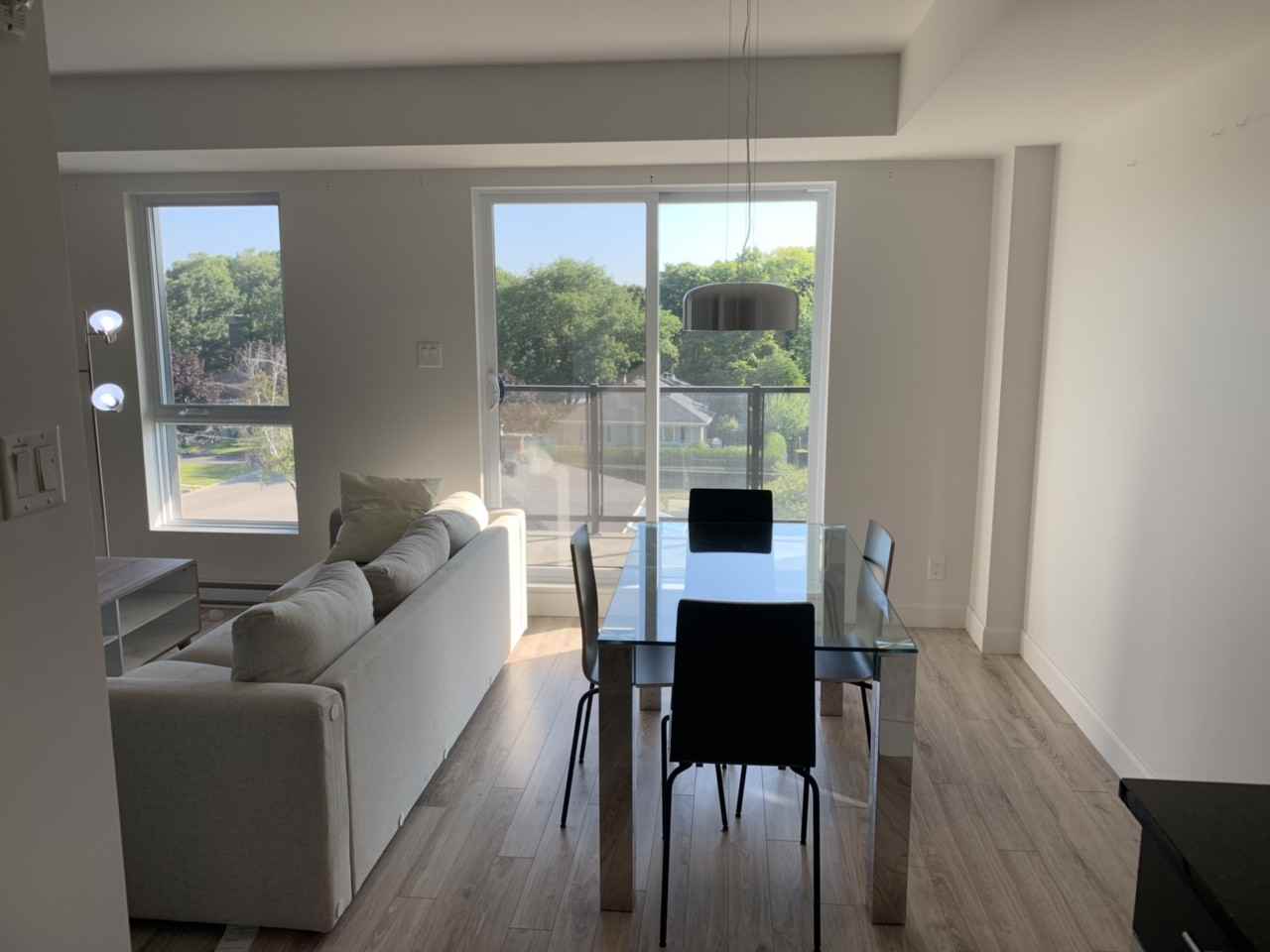 2855 Rue Montreuil - Photo 3 of 8